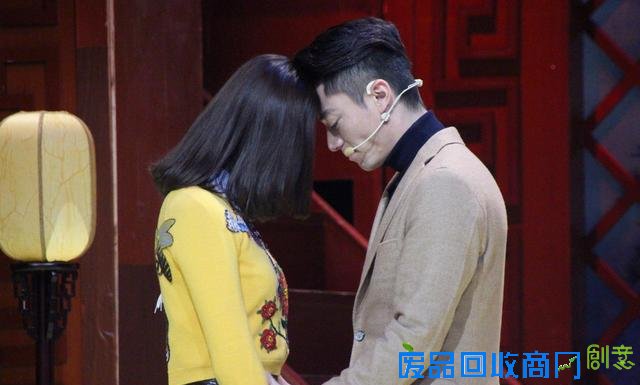 霍建华自曝被催婚 “女医明妃传”抱刘诗诗不惧吴奇隆吃醋