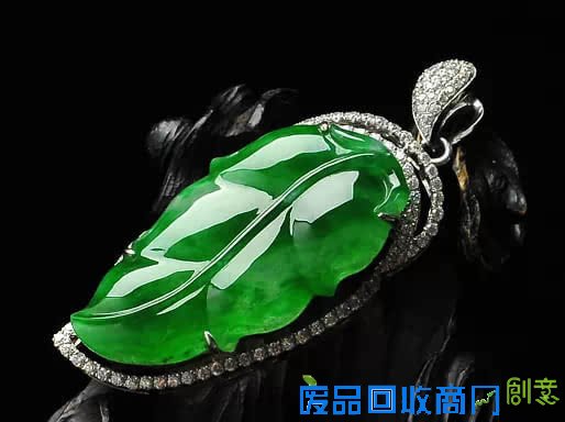 翡翠，这样镶嵌才美！