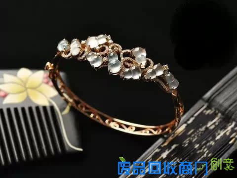 翡翠，这样镶嵌才美！