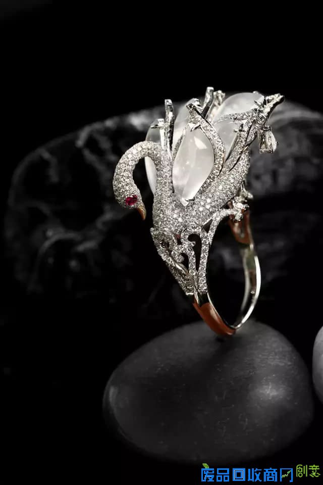 翡翠，这样镶嵌才美！