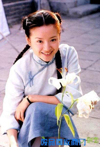 揭秘各大校花女星的绯闻情史