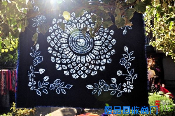 大理慢时光:走白族人家看周城扎染