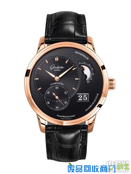 远离喧嚣 从戴格拉苏蒂深邃蓝色腕表起