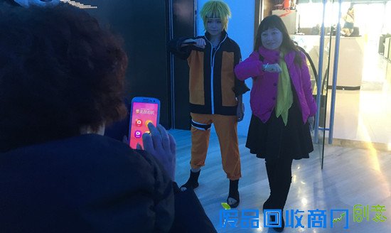 《火影忍者》在宁超前观影 热血、亲情元素引爆口碑