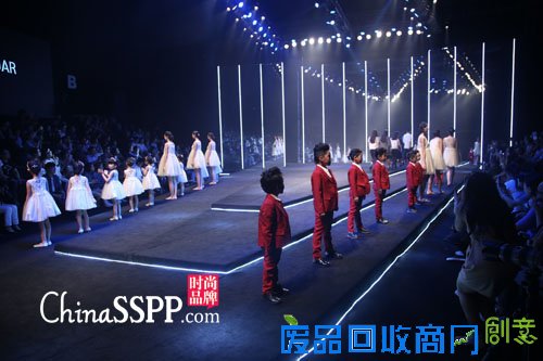 玩味U-JAR宁波时装周“special love，special you” 2015秀