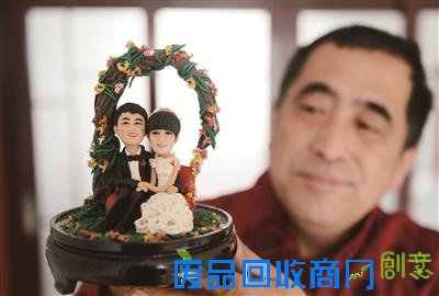 “面塑情侣”情人节前走俏(图)