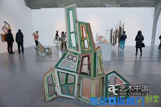 宋冬在佩斯北京展出变废为宝系列