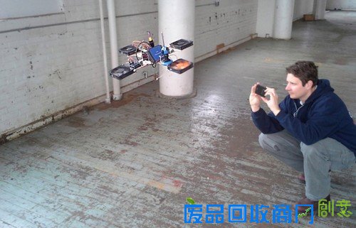 电子垃圾四旋翼设备使用PC风扇（娱乐） 