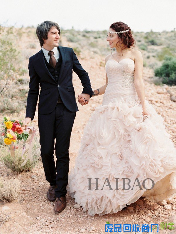 沙漠中的波西米亚风婚礼