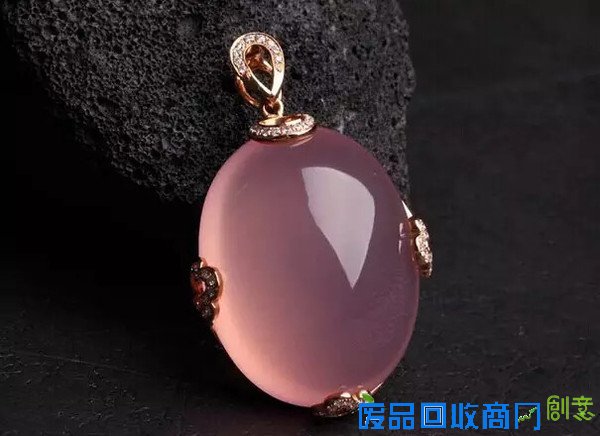 以爱之名，爱情石不是一种宝石