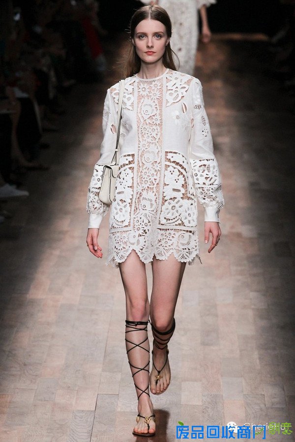 这才是中国风,时装上的中国剪纸艺术!