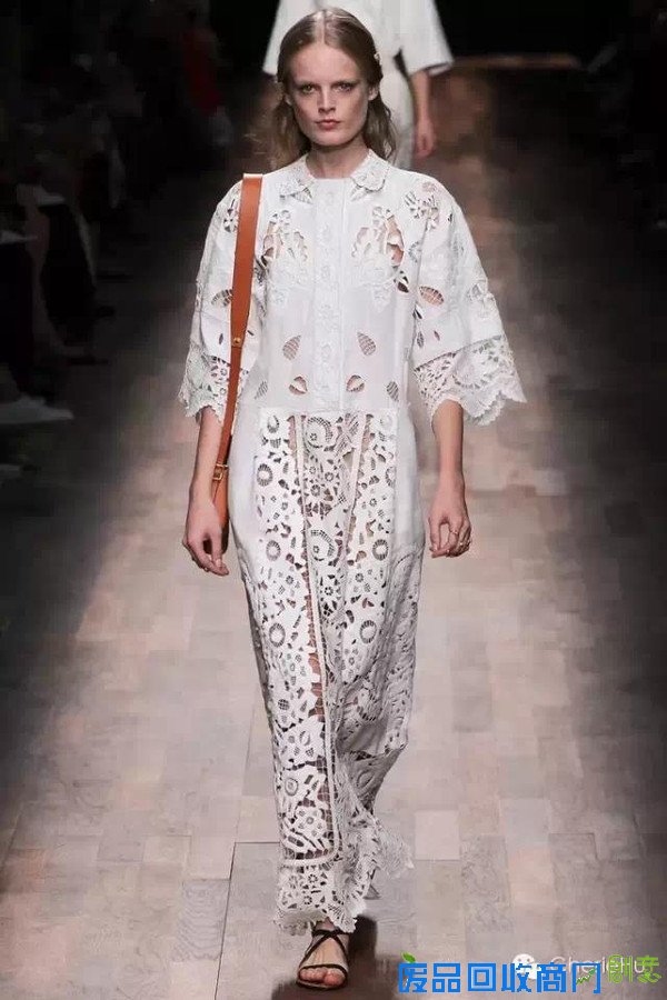 这才是中国风,时装上的中国剪纸艺术!