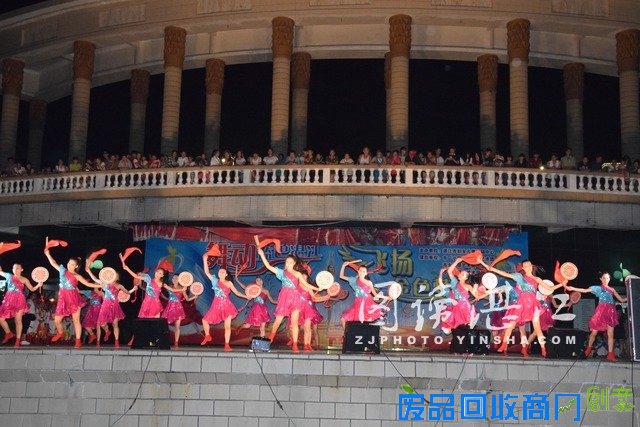 舞动蓝色湛江 飞扬金色梦想