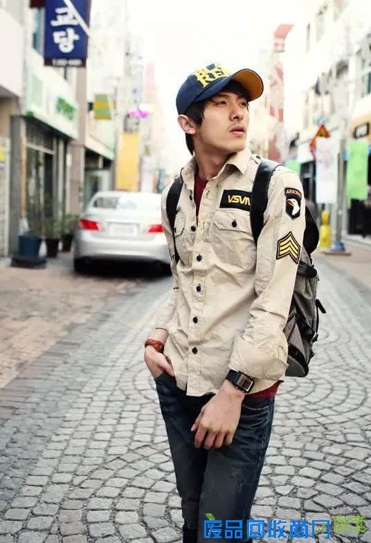 夏天花样美男拉风抢眼服装搭配夏日新款T恤