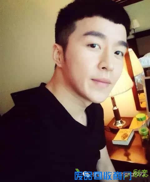 酷帅车展模特熊子明，男车模也是很棒滴！