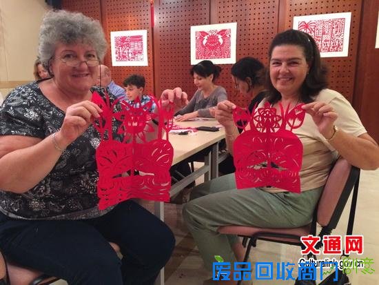 傣族剪纸国家级传承人到马耳他传艺