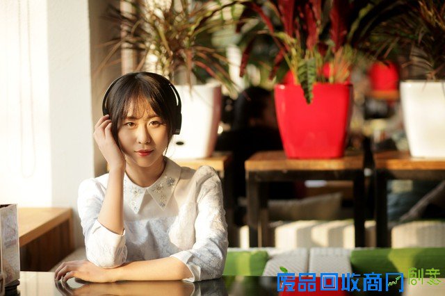 性感妩媚清纯 娱乐影音妹子陪你跨年