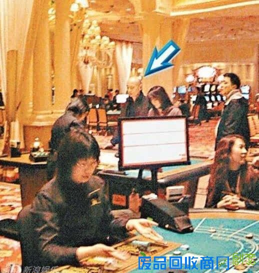 盘点娱乐圈那些“赌鬼”，汪峰子怡因德州扑克结缘