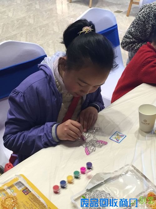 专注DIY的孩子们 龙洲伊都DIY风筝节 尽情放飞你的梦想