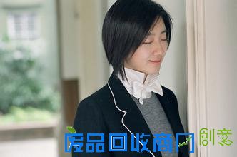 一句话经典语录：只让我们相恋 这一季的秋天