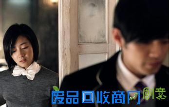 一句话经典语录：只让我们相恋 这一季的秋天