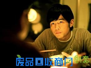 一句话经典语录：只让我们相恋 这一季的秋天