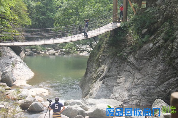 “摄影名家看湖北”走进英山大别山主峰风景区