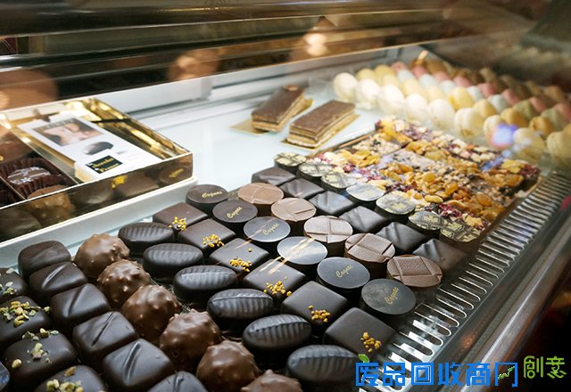 静安寺地下，你每天都在错过的 “轻致” 小店