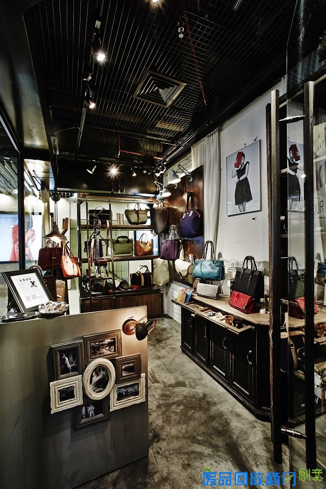 静安寺地下，你每天都在错过的 “轻致” 小店