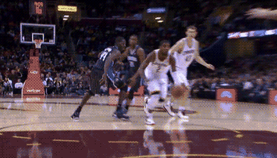 他是现役最像艾弗森的人，詹姆斯因他抛弃韦德回家乡