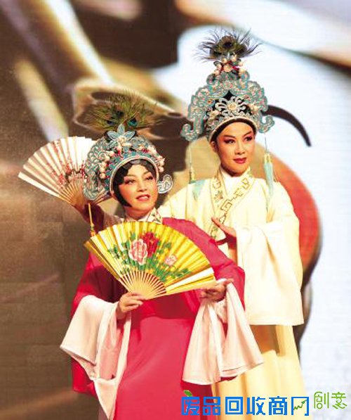 北京朝阳：做年画 观越剧 百姓过文化味儿新春