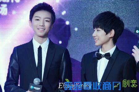 看看这些年四处秀恩爱的cp们