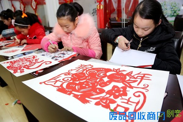 长沙：缤纷活动同扬优秀传统文化 崇德向善共过红火中国年