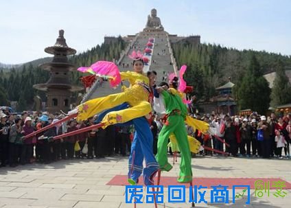 “最美高跷女孩”引爆2015南山春季庙会民俗盛宴
