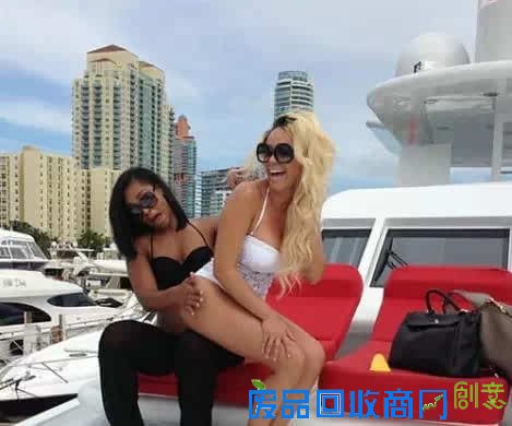 帕奎奥和梅威瑟｜揭秘拳王全场以外的奢侈生活