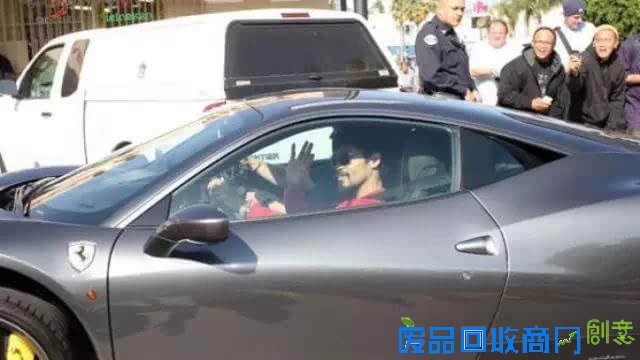 帕奎奥和梅威瑟｜揭秘拳王全场以外的奢侈生活