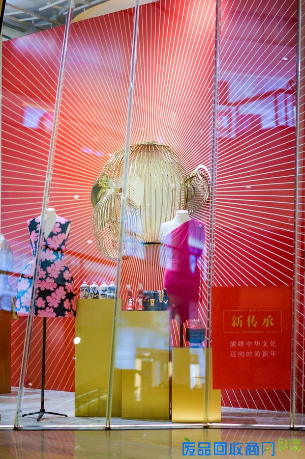 连卡佛呈献“新传承” 迎接时尚农历新年