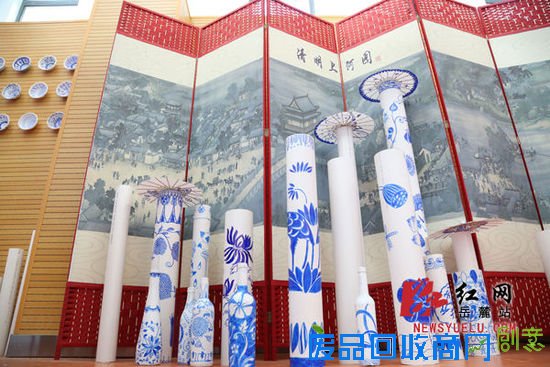 青花瓷教室，学生们的作品展示