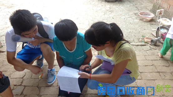 教授简单有趣物理小实验