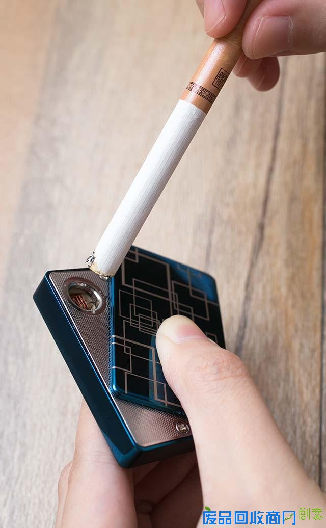 精品智能打火机 USB充电防风电子点烟器打火机(穿越时空)