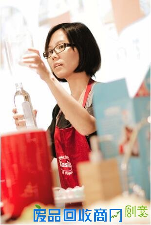 易极优自制更满“易”中秋酸奶趴