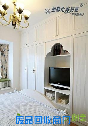 创意装修无处不在 看衣柜和电视柜的神奇组合