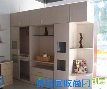 创意装修无处不在 看衣柜和电视柜的神奇组合