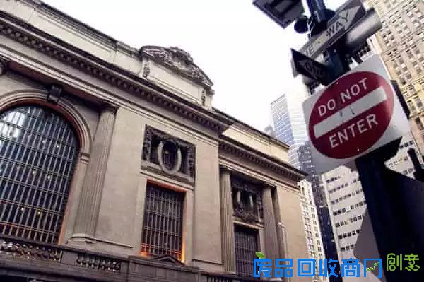 【职场正能量语录：有关职场励志的中英文句子】