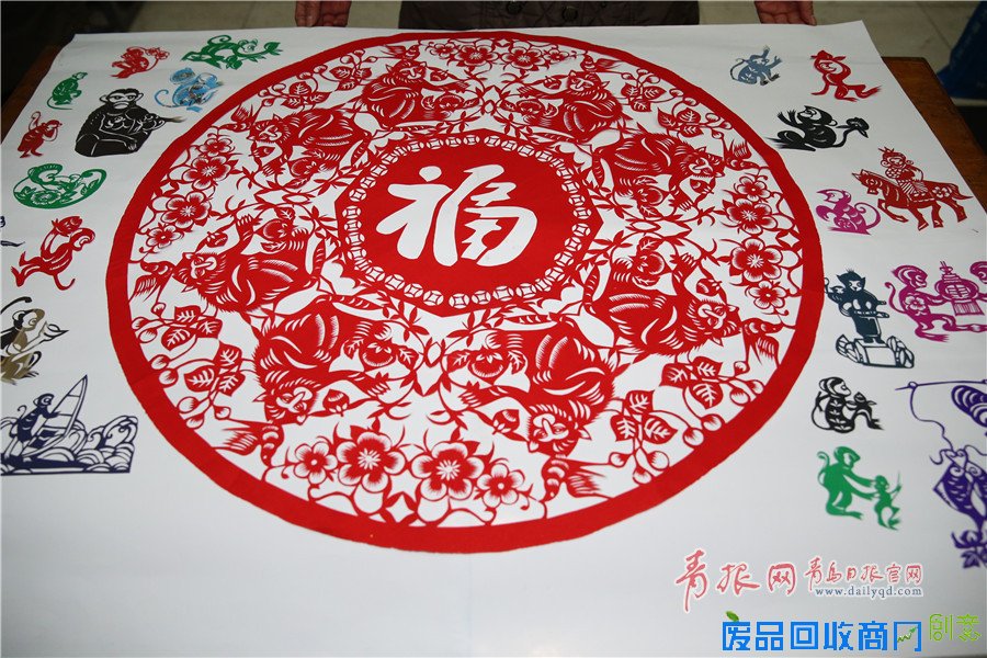 高清：“百猴”迎新春！青岛剪纸大师作品引围观