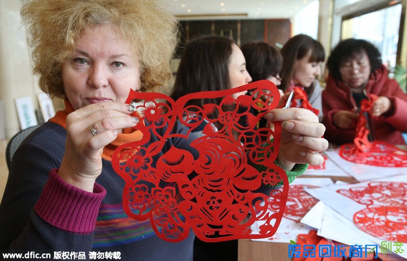 金猴闹春:迎春节 看国内外的猴元素