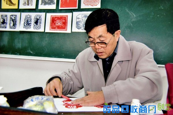 “海派剪纸”第一传承人，竟是位研究“两弹一星”的科学家！