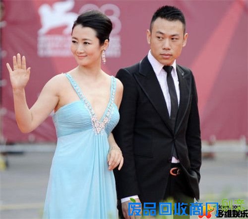 盘点娱乐圈靠老公扬名走红的女星