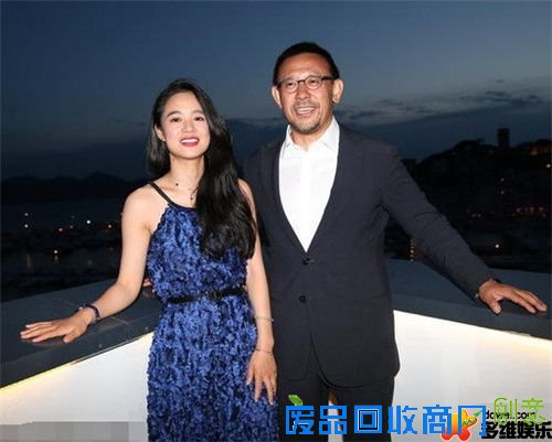 盘点娱乐圈靠老公扬名走红的女星