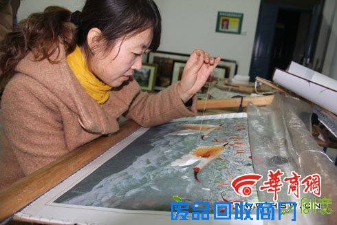 朱鹮“飞”上了民间刺绣